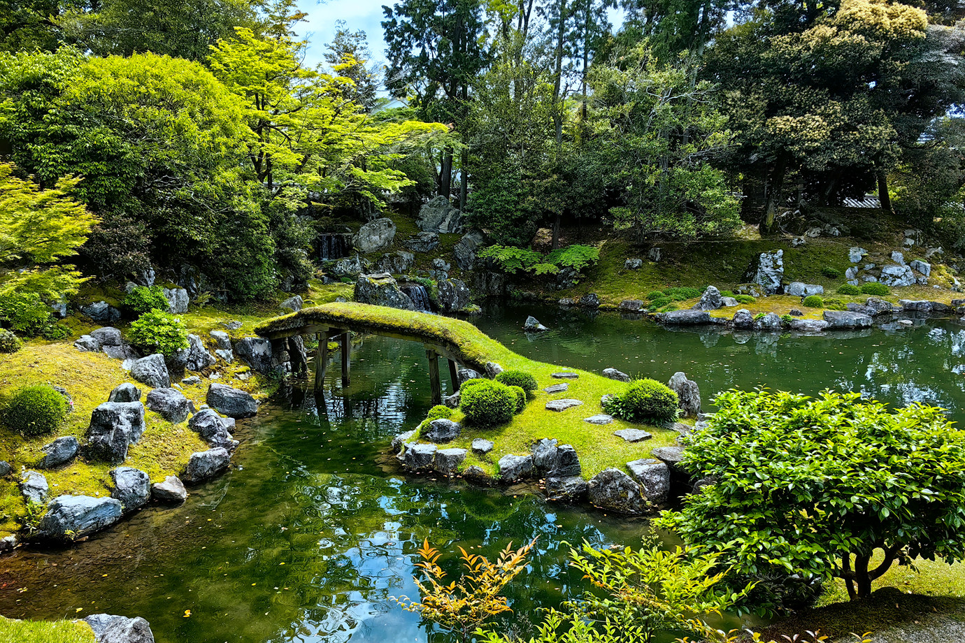 京都-上醍醐寺三寶庭院